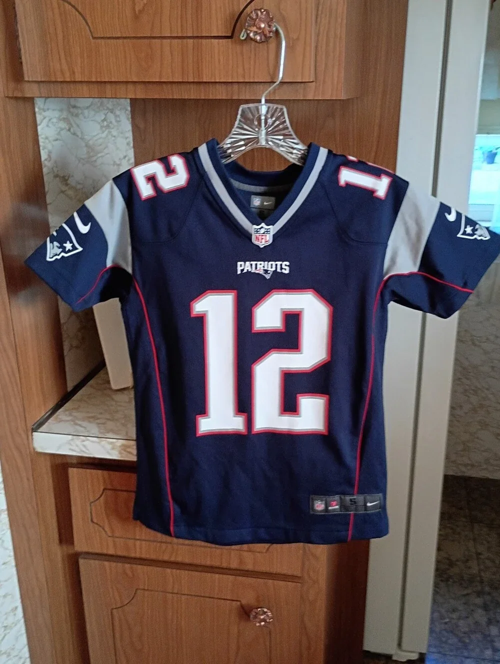 🏈 New England Patriots Youth Tom Brady #12 Nike Jersey, Small 8